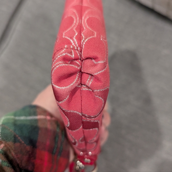 Coach Poppy Wristlet/Clutch, 8x5x1", Red/Pink/Silver EUC - Picture 7 of 13